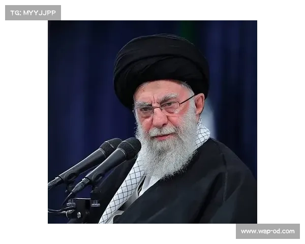 菲律宾女篮举行宗教仪式 全队齐赴教堂祈求好运与胜利 菲律宾女篮举行宗教仪式 全队齐赴教堂祈求好运与胜利